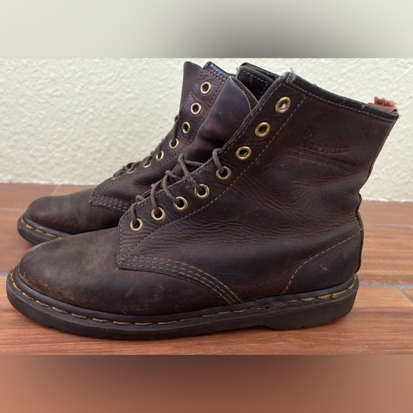 Dr. Martens Dark Brown Women’s Distressed Boots Size 8.5 - Picture 1 of 11